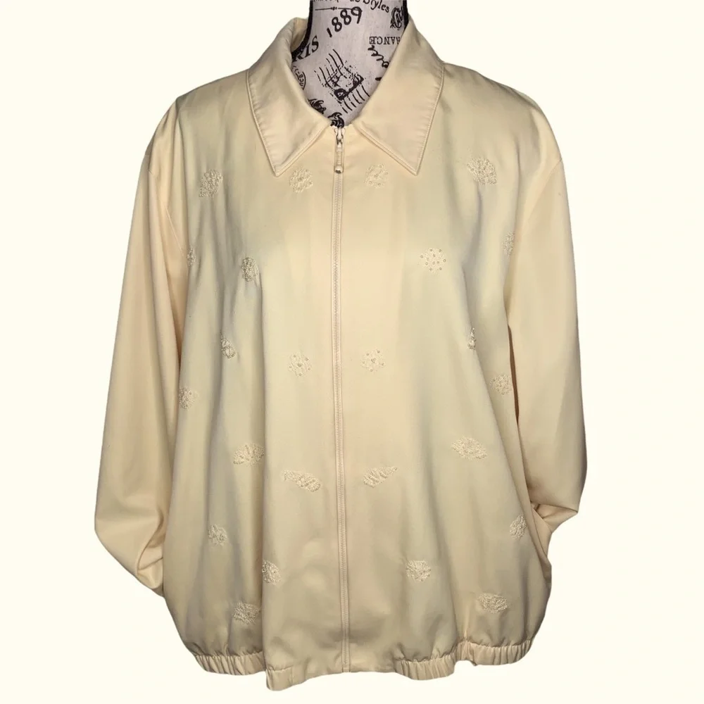 Alfred Dunner Women’s Pastel Yellow Beaded Zip Wind Breaker Jacket Coat Size 20 - Picture 1 of 15